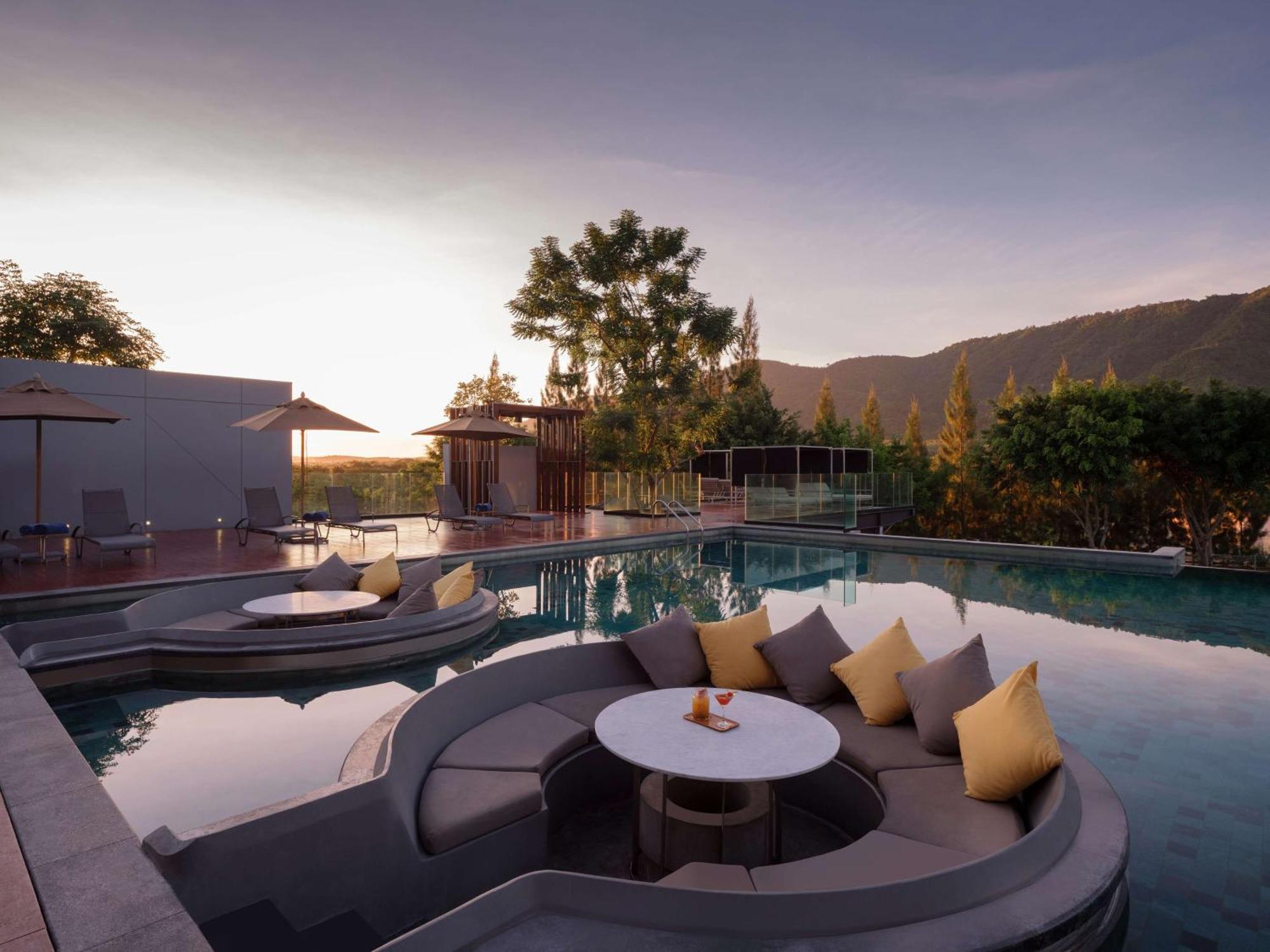 Отель Dusitd2 Khao Yai Му-Си Экстерьер фото